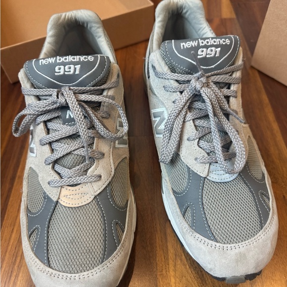 New Balance 991 - Kith Gray Made In England - US 12 / EU 46.5 - Men’s Sneakers - Picture 1 of 5